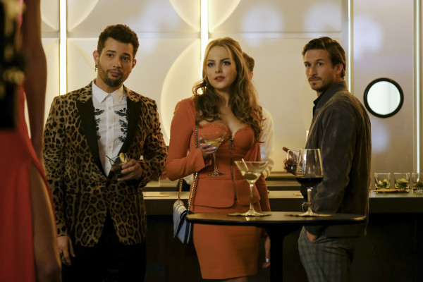 Elizabeth Gillies - Dynasty (2018) 1x19 'Use or Be Used'