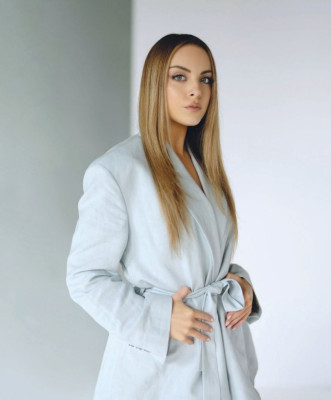 Elizabeth Gillies by Pablo Costanzo for Jezebel US Magazine (September 2021)