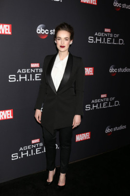 Elizabeth Henstridge