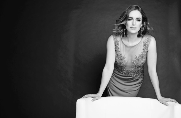 Elizabeth Henstridge