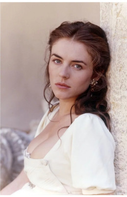 Elizabeth Hurley