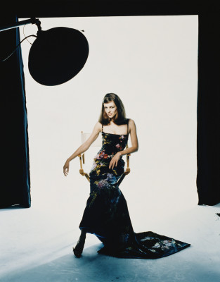 Elizabeth Hurley pic #608281
