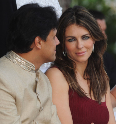 Elizabeth Hurley pic #217316