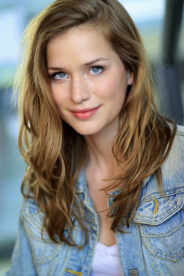 Elizabeth Lail pic #837260
