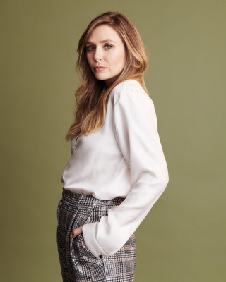 Elizabeth Olsen by JJ Reddington for BuzzFeed 10/10/2019