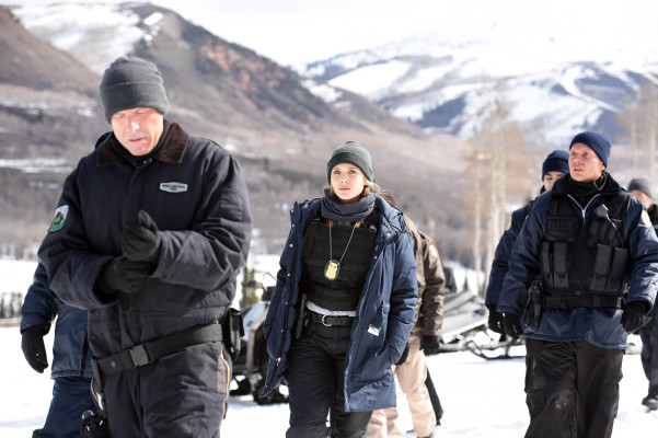 Elizabeth Olsen - Wind River (2016)