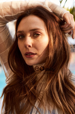 Elizabeth Olsen by Michael Schwartz for Vogue Korea (2018)