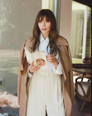 Elizabeth Olsen by Scott León for InStyle México || July/Aug 2021⁣