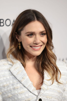 Elizabeth Olsen – 2024 National Board of Review Gala in New York