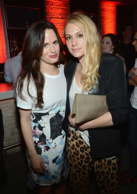 Elizabeth Reaser pic #534513