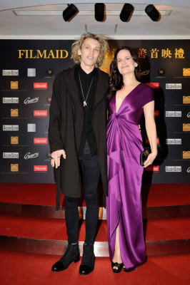 Elizabeth Reaser pic #592031