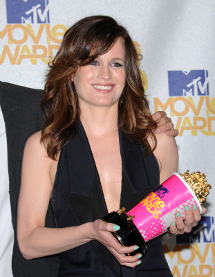 Elizabeth Reaser pic #540474