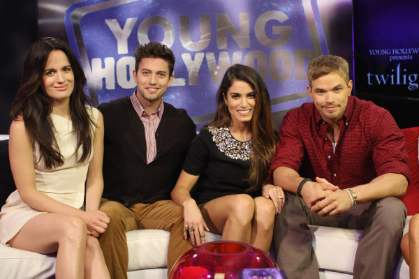 Elizabeth Reaser pic #932381