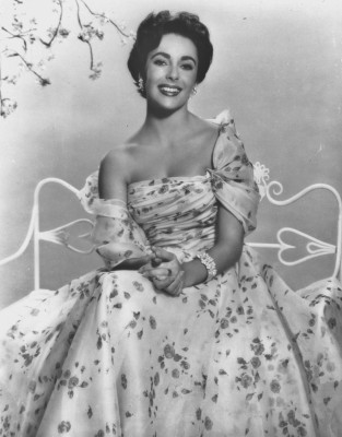 Elizabeth Taylor pic #440136