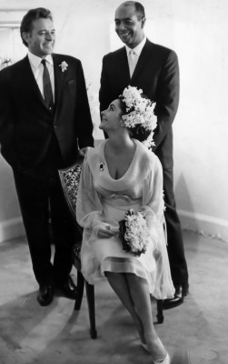 photo 10 in Elizabeth Taylor gallery [id272232] 2010-06-16 00:00:00