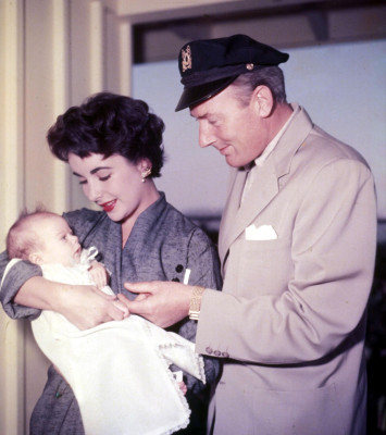 photo 10 in Elizabeth Taylor gallery [id423581] 2011-09-29 00:00:00