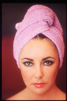 photo 29 in Elizabeth Taylor gallery [id281416] 2010-07-28 00:00:00
