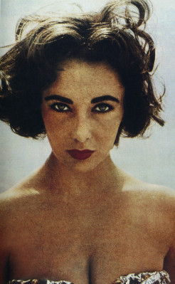 Elizabeth Taylor pic #365759
