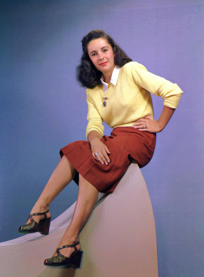 photo 24 in Elizabeth Taylor gallery [id393527] 2011-05-12 00:00:00