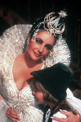 Elizabeth Taylor pic #393521