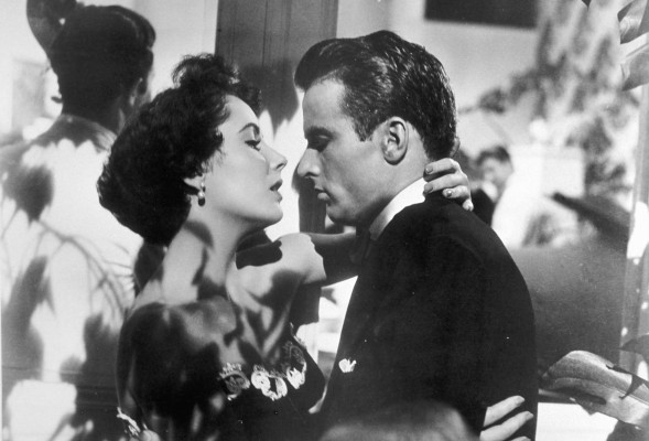 photo 16 in Elizabeth Taylor gallery [id442054] 2011-12-01 00:00:00