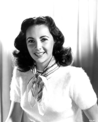 photo 16 in Elizabeth Taylor gallery [id438295] 2011-11-21 00:00:00
