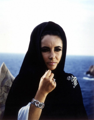 Elizabeth Taylor pic #438778