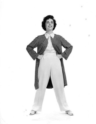 photo 3 in Elizabeth Taylor gallery [id602512] 2013-02-03 00:00:00