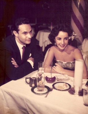 Elizabeth Taylor pic #602514