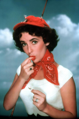 photo 25 in Elizabeth Taylor gallery [id393526] 2011-05-12 00:00:00