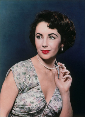 photo 27 in Elizabeth Taylor gallery [id249816] 2010-03-16 00:00:00