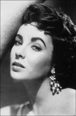 photo 17 in Elizabeth Taylor gallery [id138263] 2009-03-04 00:00:00