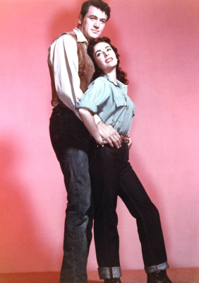 Elizabeth Taylor pic #390337