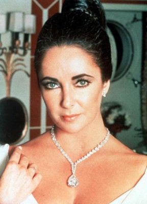 photo 9 in Elizabeth Taylor gallery [id379040] 2011-03-30 00:00:00