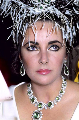 photo 3 in Elizabeth Taylor gallery [id380172] 2011-04-01 00:00:00