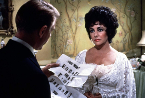 photo 13 in Elizabeth Taylor gallery [id268508] 2010-06-02 00:00:00