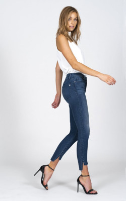 ELIZABETH TURNER for Black Orchid Denim, 2020