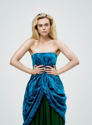 Elle Fanning-«L'OFFICIEL» 2021.