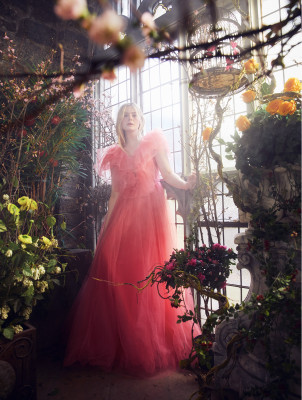 Elle Fanning ~ UK Harper’s Bazaar May 2023