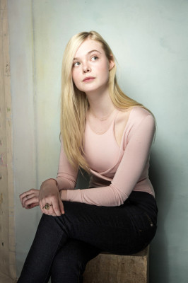 Elle Fanning pic #697024