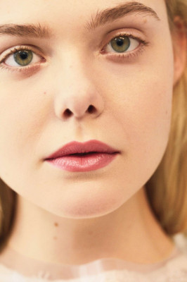 Elle Fanning pic #1051855