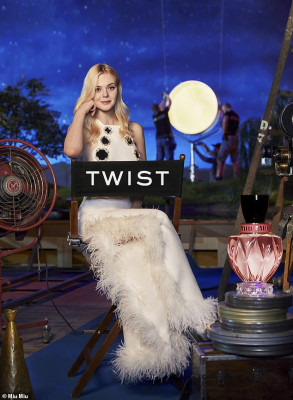 Elle Fanning pic #1138463
