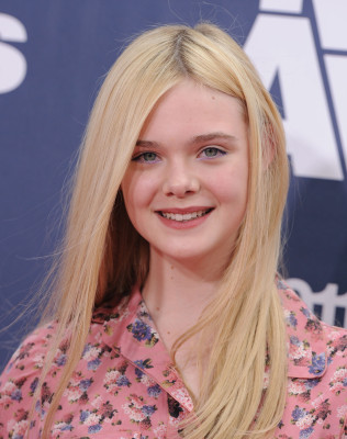 Elle Fanning pic #400857
