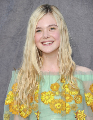 Elle Fanning pic #454595