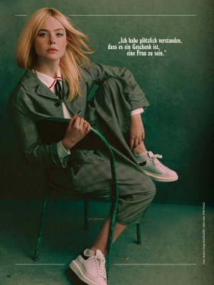 Elle Fanning pic #1113987
