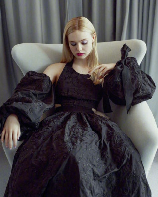 ELLE FANNING for Glamour Magazine, Spain December 2019