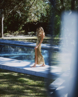 Elle Macpherson by Kat Irlin for Madame Magazine || April 2021