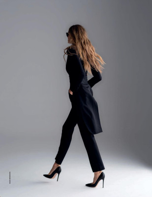 Elle MacPherson – ELLE Italy March 2019