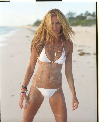 Elle Macpherson