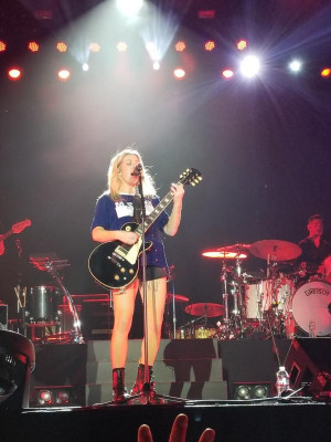 Ellie Goulding - Las Vegas Festival Grounds for Microsoft Party 07/19/2017